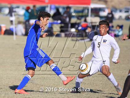 Thumbnail 1 in Chula Vista vs. Warren (21st Annual SoCal Classic) photogallery.