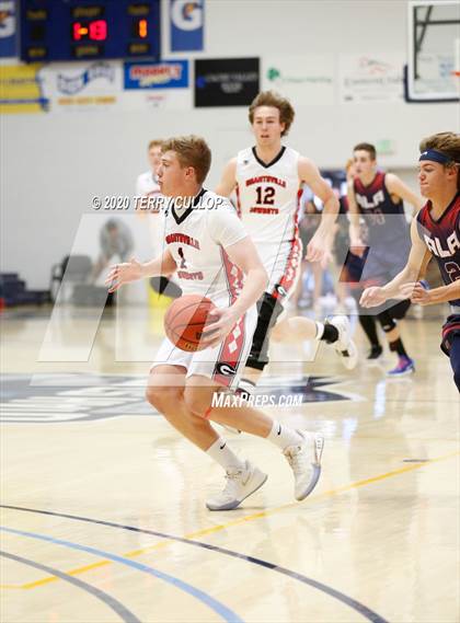 Thumbnail 3 in American Leadership Academy vs. Grantsville (UHSAA 3A 2nd Round Playoff) photogallery.