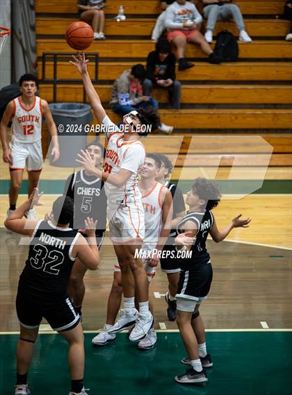 Thumbnail 2 in Donna North @ Harlingen South photogallery.