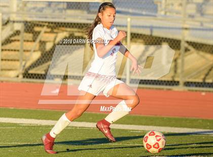 Thumbnail 3 in Seton Catholic vs. Red Mountain (Coyote Classic Tournament) photogallery.