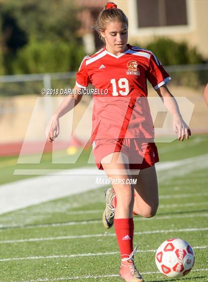 Thumbnail 2 in Seton Catholic vs. Red Mountain (Coyote Classic Tournament) photogallery.