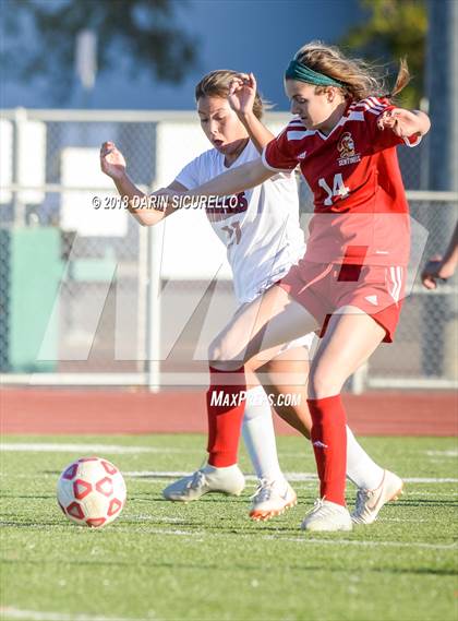 Thumbnail 1 in Seton Catholic vs. Red Mountain (Coyote Classic Tournament) photogallery.