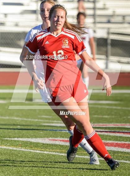 Thumbnail 2 in Seton Catholic vs. Red Mountain (Coyote Classic Tournament) photogallery.