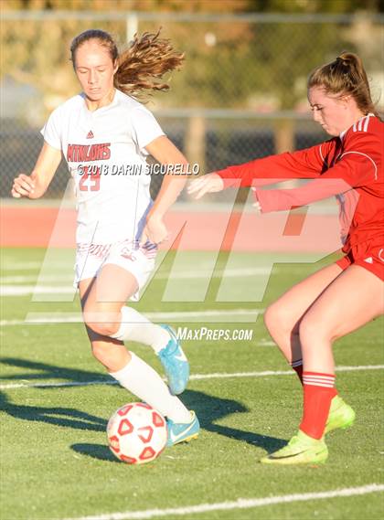 Thumbnail 2 in Seton Catholic vs. Red Mountain (Coyote Classic Tournament) photogallery.