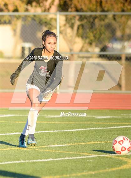 Thumbnail 2 in Seton Catholic vs. Red Mountain (Coyote Classic Tournament) photogallery.