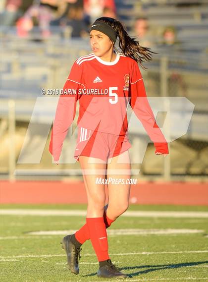 Thumbnail 2 in Seton Catholic vs. Red Mountain (Coyote Classic Tournament) photogallery.