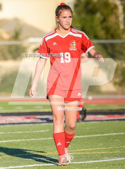 Thumbnail 3 in Seton Catholic vs. Red Mountain (Coyote Classic Tournament) photogallery.