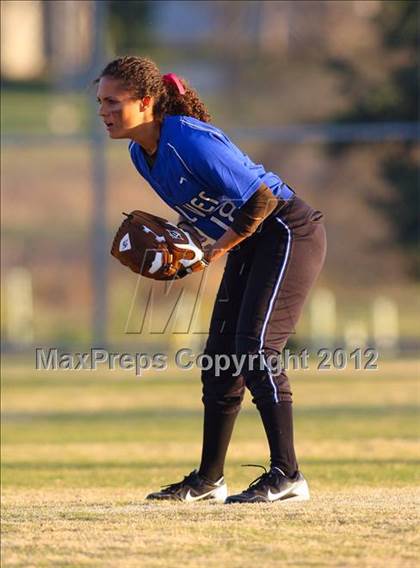 Thumbnail 2 in Gulliver Prep @ Woodcreek photogallery.