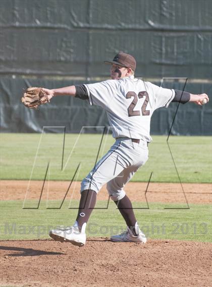 Thumbnail 2 in Canyon vs. Brea Olinda photogallery.