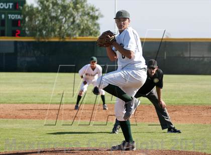 Thumbnail 1 in Canyon vs. Brea Olinda photogallery.