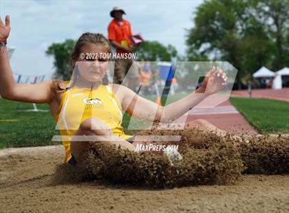 Thumbnail 2 in CHSAA 4A Championships (Triple Jump) photogallery.
