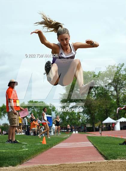 Thumbnail 2 in CHSAA 4A Championships (Triple Jump) photogallery.
