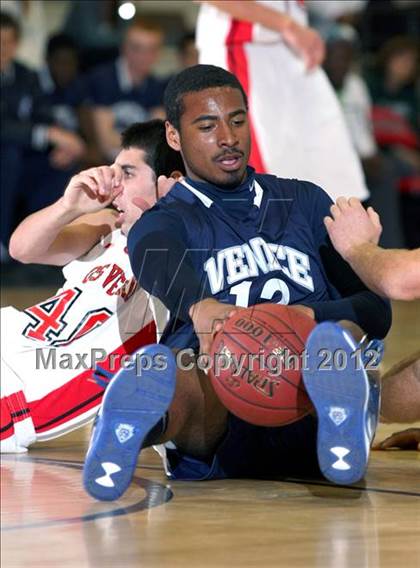 Thumbnail 1 in Venice vs. Palos Verdes (Hilltop Classic) photogallery.