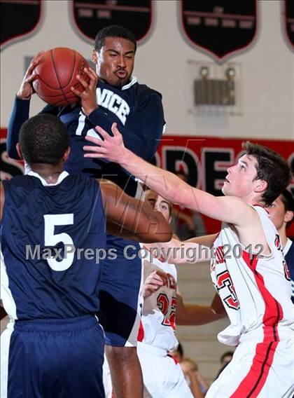 Thumbnail 2 in Venice vs. Palos Verdes (Hilltop Classic) photogallery.