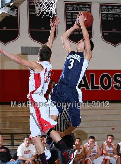 Thumbnail 2 in Venice vs. Palos Verdes (Hilltop Classic) photogallery.
