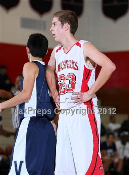 Thumbnail 3 in Venice vs. Palos Verdes (Hilltop Classic) photogallery.