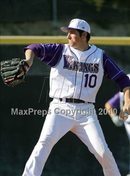 Thumbnail 3 in Harvard-Westlake @ Valencia (Easton Tournament) photogallery.