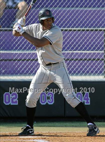 Thumbnail 2 in Harvard-Westlake @ Valencia (Easton Tournament) photogallery.