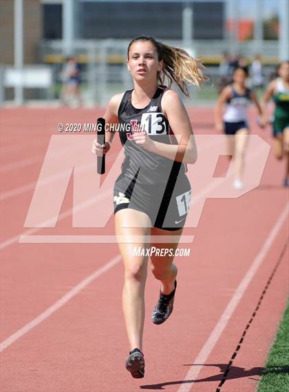 Thumbnail 1 in Earl Engman Relays (4x800 Meter) photogallery.