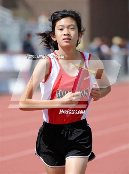 Thumbnail 2 in Earl Engman Relays (4x800 Meter) photogallery.