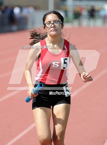Thumbnail 3 in Earl Engman Relays (4x800 Meter) photogallery.
