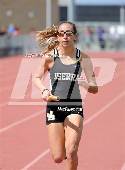 Thumbnail 1 in Earl Engman Relays (4x800 Meter) photogallery.