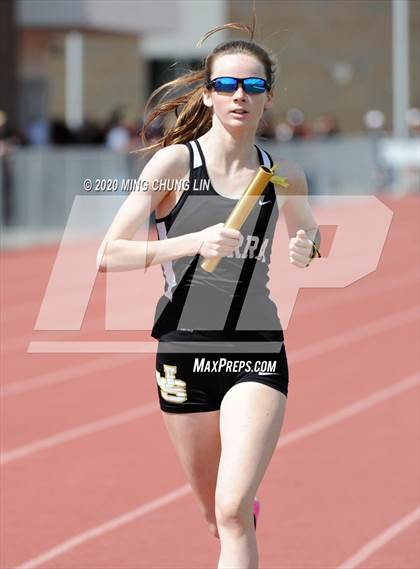 Thumbnail 1 in Earl Engman Relays (4x800 Meter) photogallery.