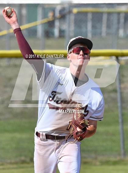 Thumbnail 3 in Cumby vs Detroit (Blue Ridge Tournament) photogallery.