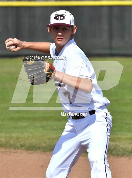 Thumbnail 2 in Cumby vs Detroit (Blue Ridge Tournament) photogallery.
