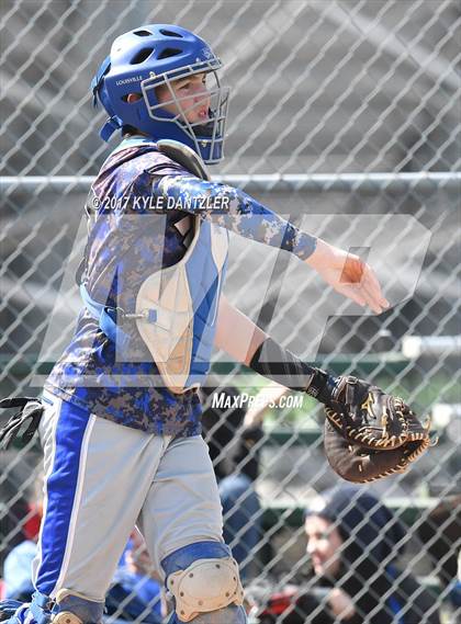 Thumbnail 2 in Cumby vs Detroit (Blue Ridge Tournament) photogallery.