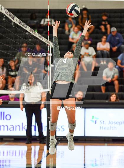 Thumbnail 1 in College Station vs Magnolia photogallery.