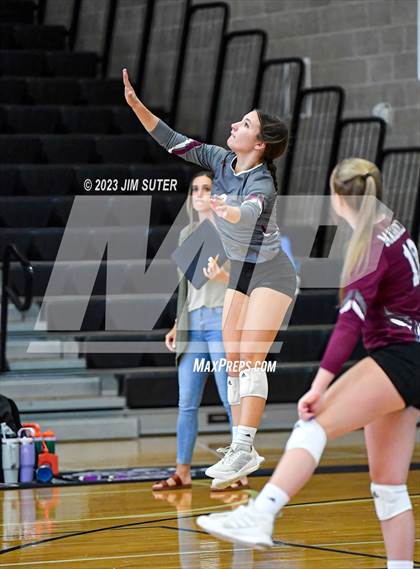 Thumbnail 1 in College Station vs Magnolia photogallery.