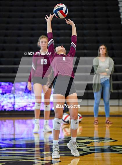 Thumbnail 1 in College Station vs Magnolia photogallery.