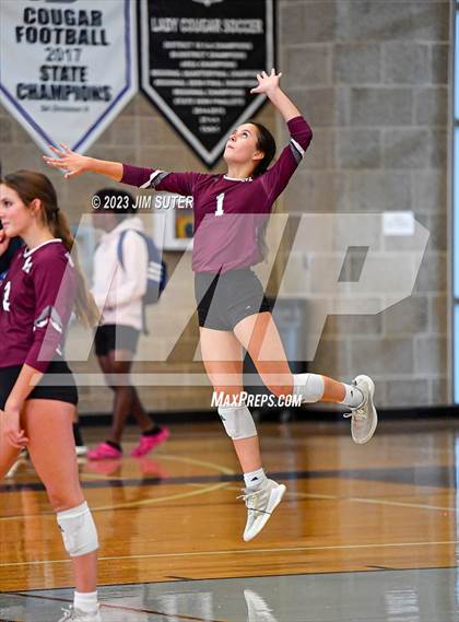 Thumbnail 3 in College Station vs Magnolia photogallery.