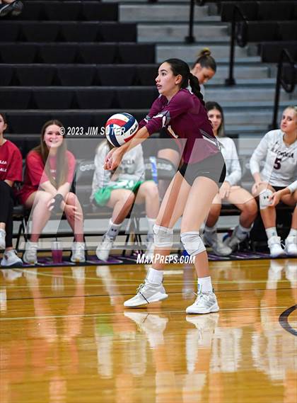 Thumbnail 3 in College Station vs Magnolia photogallery.