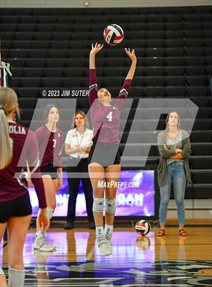 Thumbnail 3 in College Station vs Magnolia photogallery.