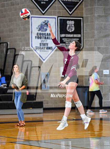 Thumbnail 1 in College Station vs Magnolia photogallery.