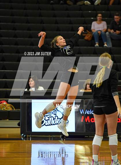 Thumbnail 2 in College Station vs Magnolia photogallery.