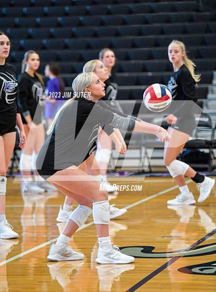 Thumbnail 1 in College Station vs Magnolia photogallery.