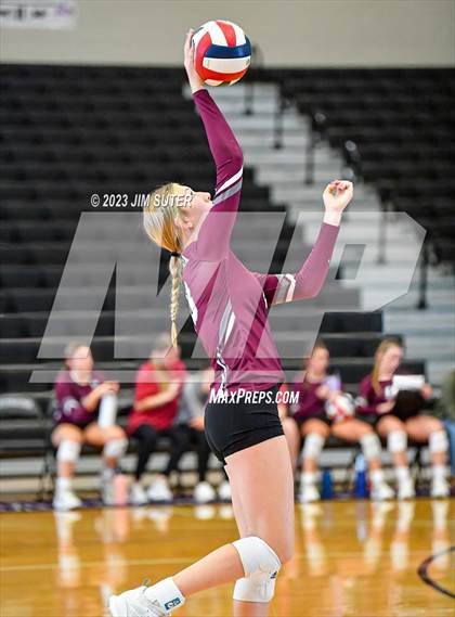 Thumbnail 3 in College Station vs Magnolia photogallery.