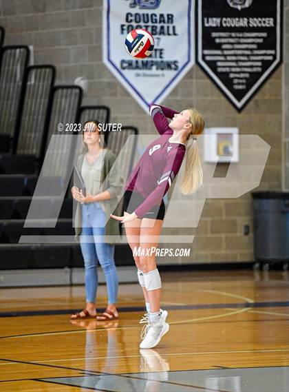 Thumbnail 2 in College Station vs Magnolia photogallery.