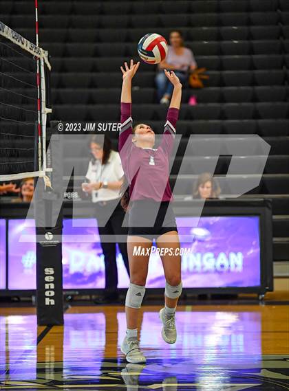 Thumbnail 1 in College Station vs Magnolia photogallery.