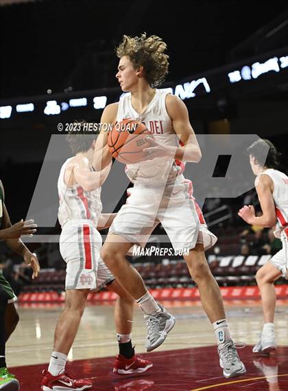Thumbnail 3 in Mater Dei vs. St. Vincent (Chosen 1's Invitational) photogallery.