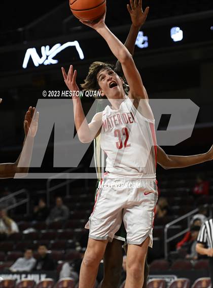 Thumbnail 1 in Mater Dei vs. St. Vincent (Chosen 1's Invitational) photogallery.