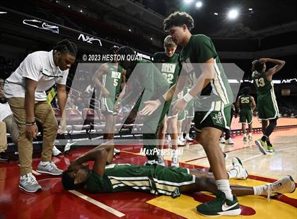 Thumbnail 3 in Mater Dei vs. St. Vincent (Chosen 1's Invitational) photogallery.