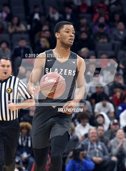 Thumbnail 1 in Sierra Canyon vs. Sheldon (CIF State Open Div. Final) photogallery.