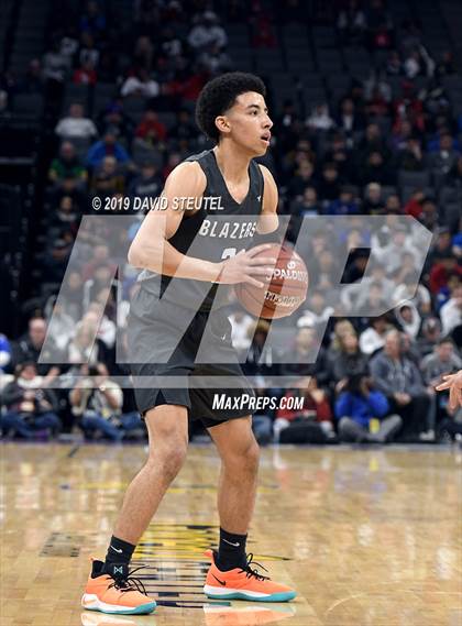Thumbnail 1 in Sierra Canyon vs. Sheldon (CIF State Open Div. Final) photogallery.