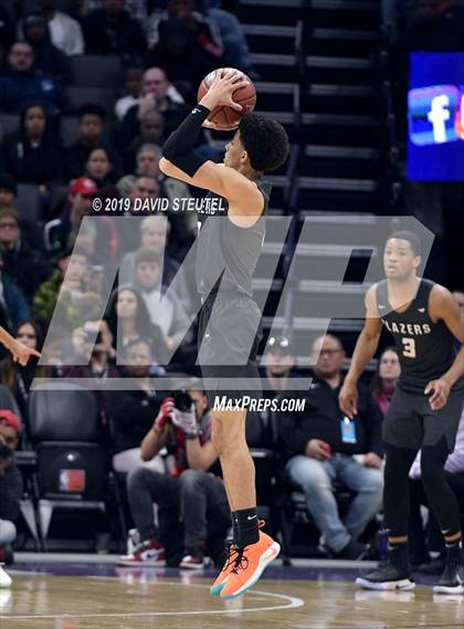 Thumbnail 1 in Sierra Canyon vs. Sheldon (CIF State Open Div. Final) photogallery.