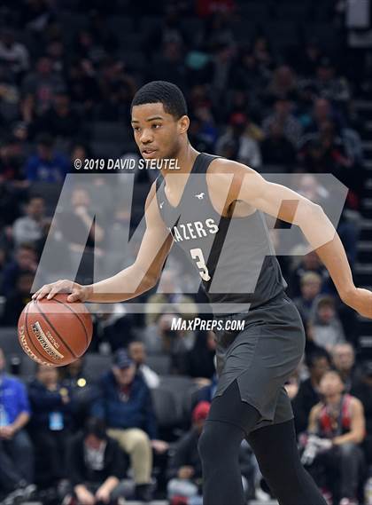 Thumbnail 2 in Sierra Canyon vs. Sheldon (CIF State Open Div. Final) photogallery.