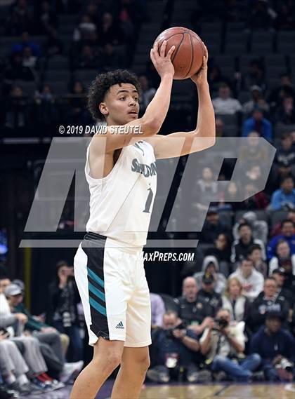 Thumbnail 2 in Sierra Canyon vs. Sheldon (CIF State Open Div. Final) photogallery.